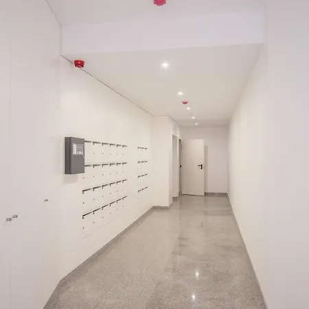 Almada Prime I * Πόρτο